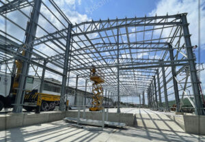 Alternative view of 1000 m² Industrial Steel Factory and Warehouse